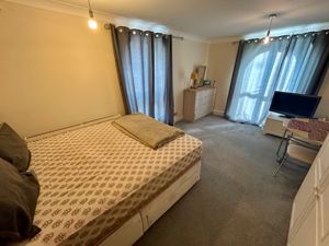 Photo 5- click for photo gallery